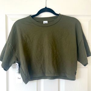Aritzia TNA Army Green Crop Tee